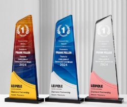 Geometric Color Crystal Award