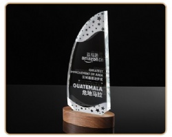 Crystal Award - Sail Shape with Star Pattern