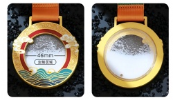 Custom Circular Medal with Dynamic Sand
