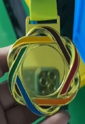 Zinc Alloy Rainbow Ribbon Medal for Event Celebration - 6.5cm Diameter