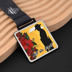 Lest We Forget Remembrance Medal with Soldier and Poppies