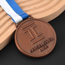 Medal with Geometric L Design and KANSALLINEN LIIGA